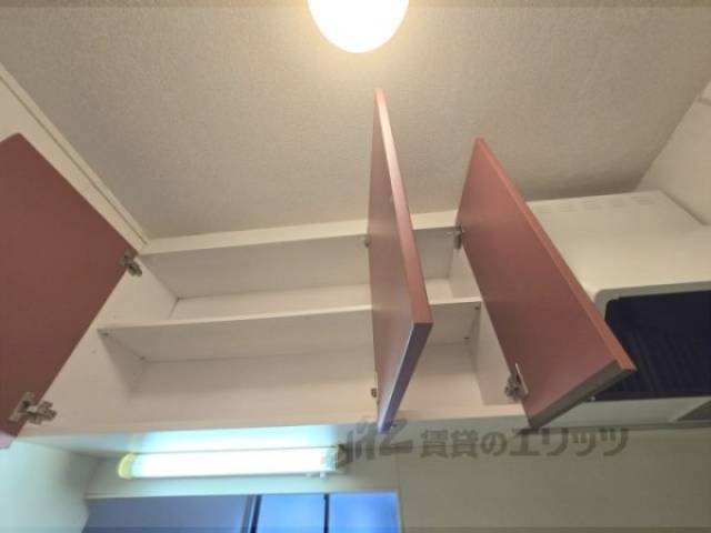 キッチン　上収納