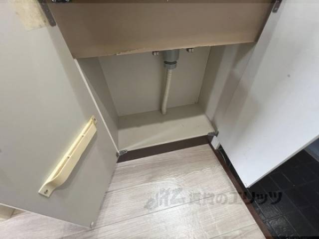 キッチン下収納