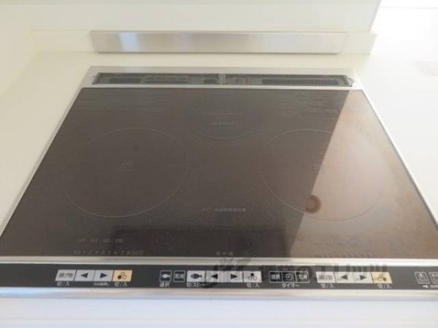 キッチン　コンロ置き場