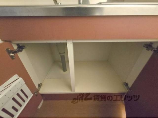 キッチン　下収納
