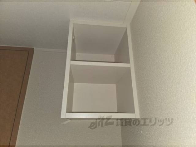 冷蔵庫置場　上収納