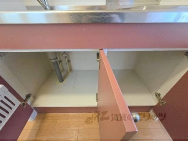 キッチン　下収納