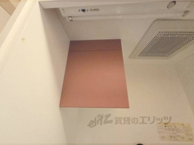 キッチン　上収納