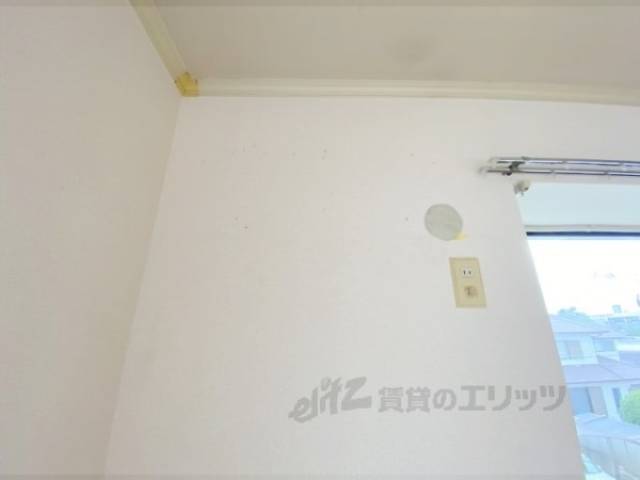 エアコン　設置場所