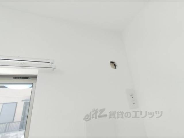 エアコン　設置場所