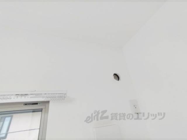 エアコン　設置場所