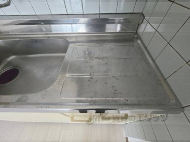 キッチン　コンロ置き場