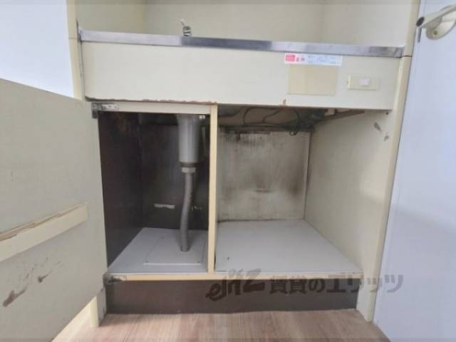 キッチン　下収納