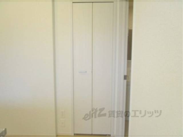 収納　廊下収納