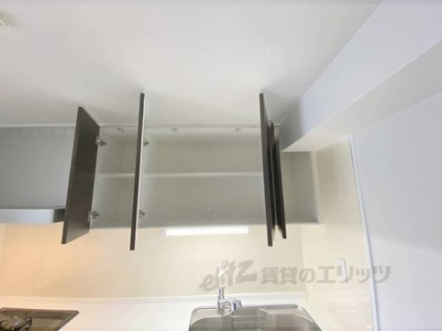 キッチン　収納