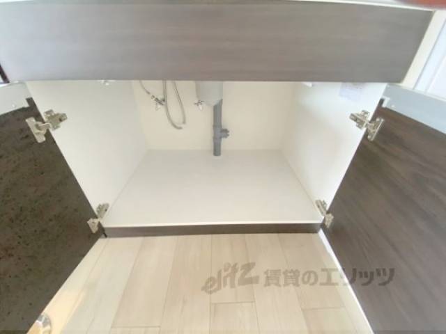 キッチン　収納