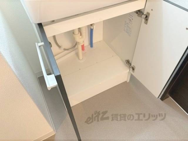 洗面所　収納