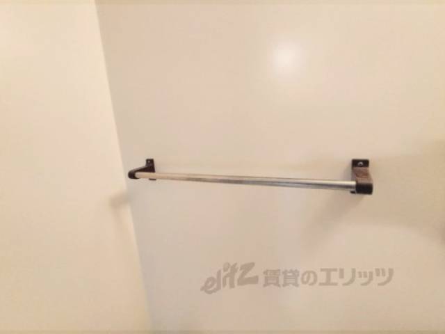 トイレ　タオル掛け