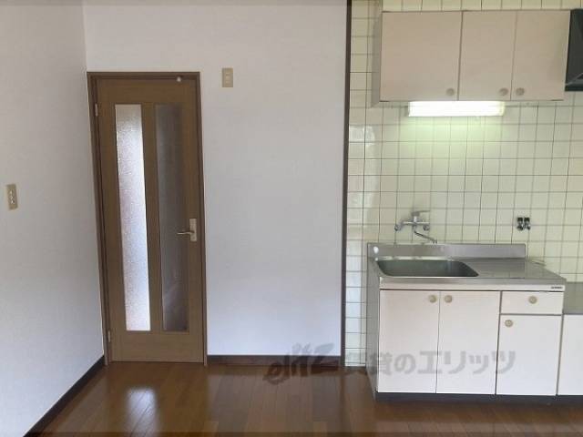 冷蔵庫置場