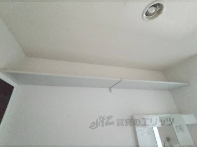 洗面所　棚