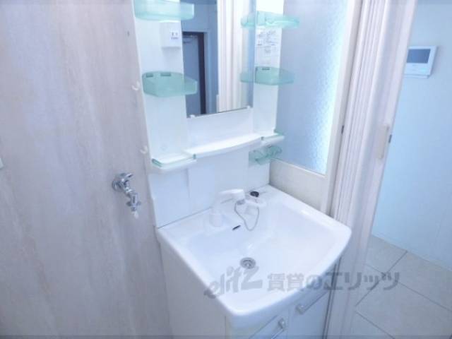 洗面所　独立洗面台