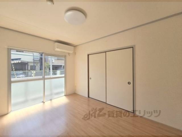 洋室