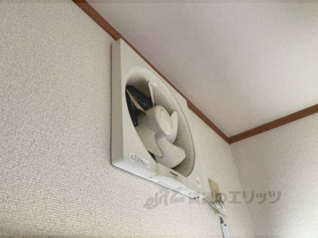 キッチン　換気扇