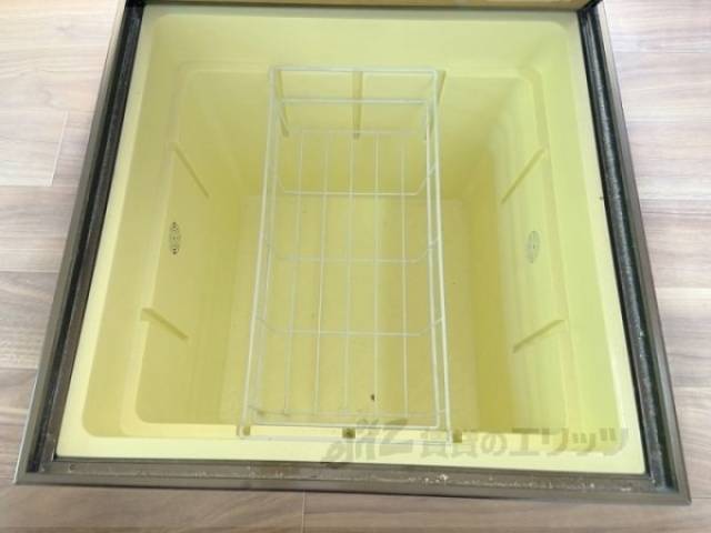 キッチン　床下収納