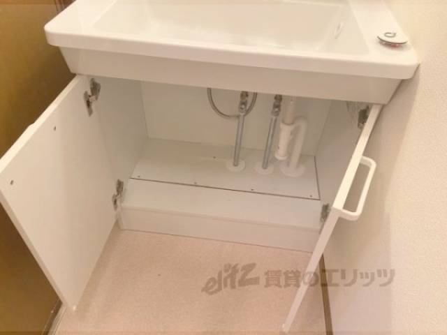 洗面所　収納