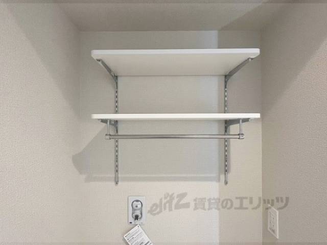 洗濯機置場　棚