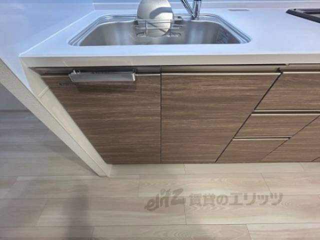 キッチン　下部収納