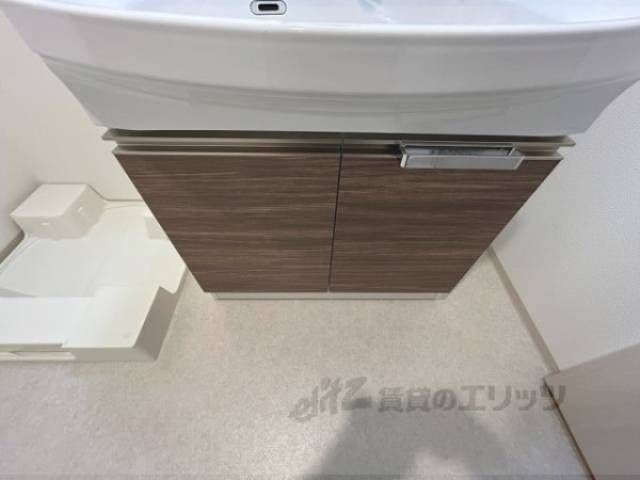 洗面所　下部収納