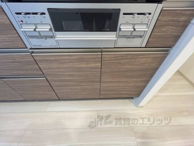 キッチン　下部収納