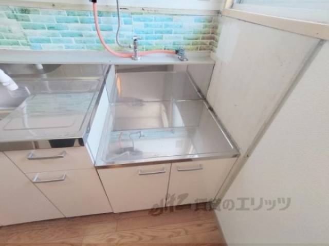 キッチン　コンロ置場