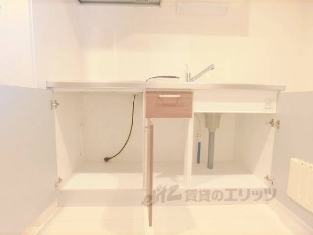 キッチン　キッチン下部収納