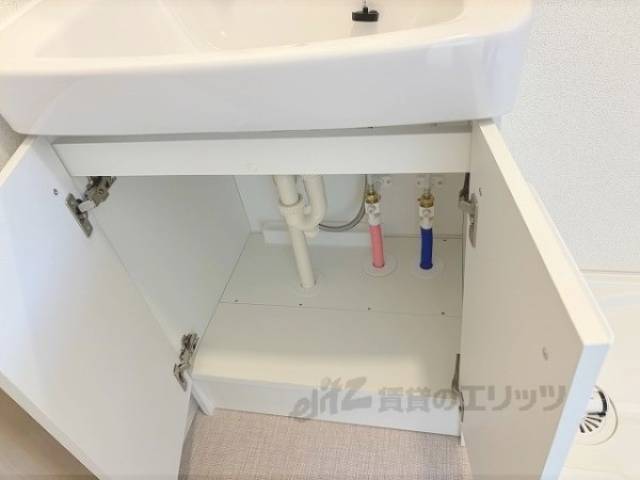 洗面所　収納