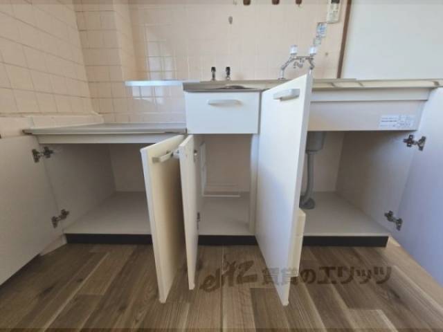 キッチン　下収納