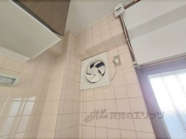 キッチン　換気扇