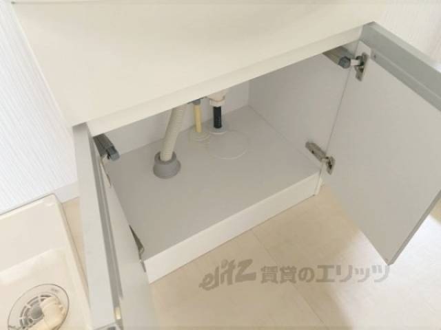 洗面所　収納