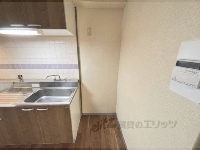 冷蔵庫置場