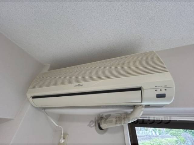 洋室　エアコン