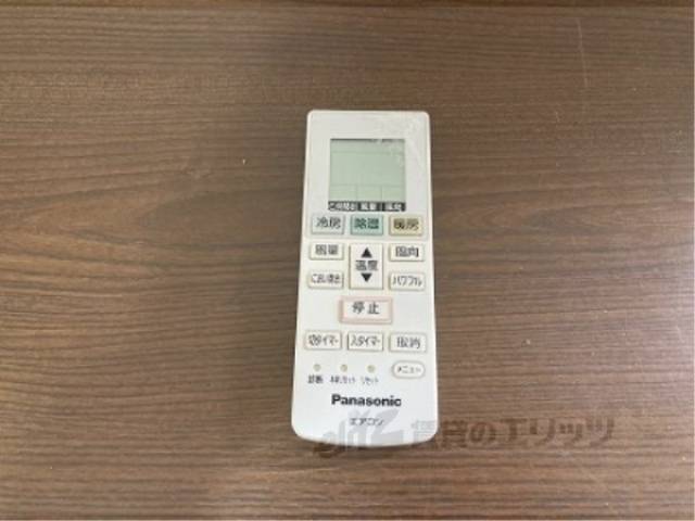 エアコン　リモコン