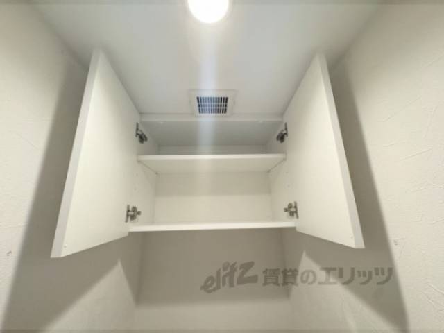 トイレ　収納