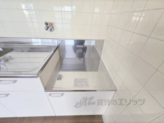 キッチン　コンロ置き場