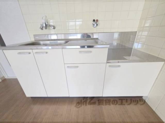 キッチン　収納