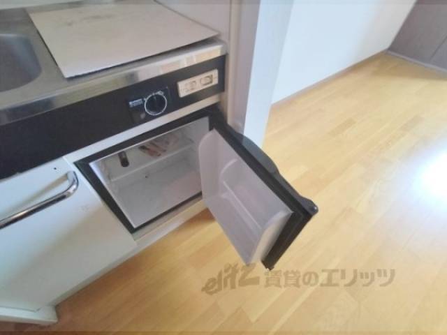 キッチン　冷蔵庫