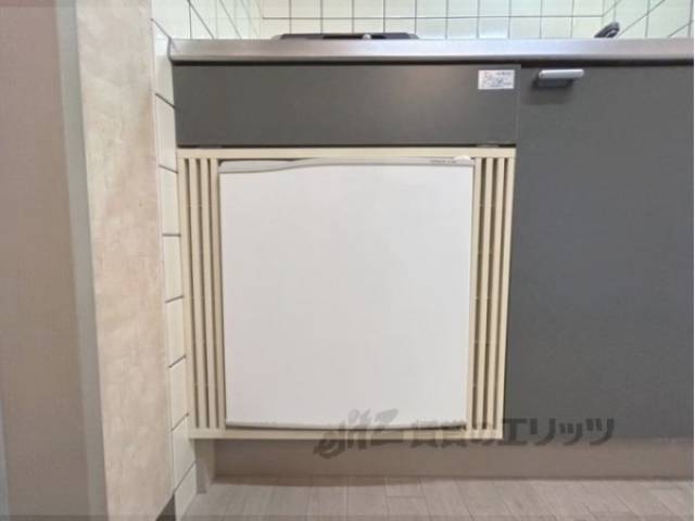 キッチン　冷蔵庫