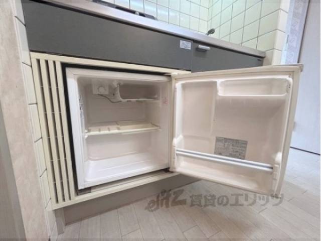キッチン　冷蔵庫