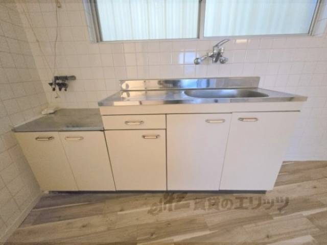 キッチン　下収納