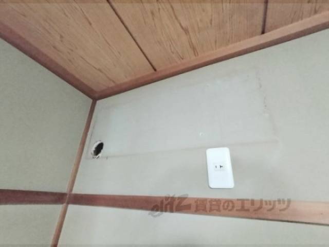 エアコン　設置場所