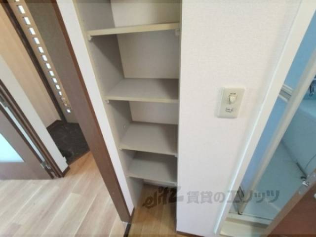 洗面所　収納