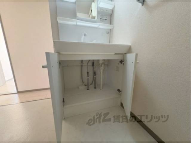 洗面所　収納