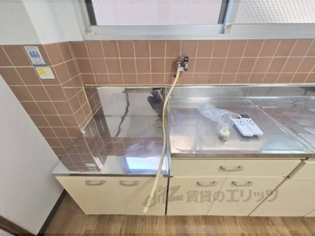 キッチン　コンロ置き場