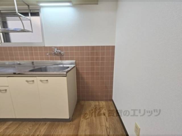 冷蔵庫置場