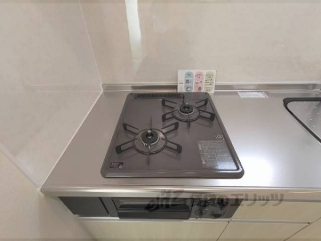 キッチン　コンロ
